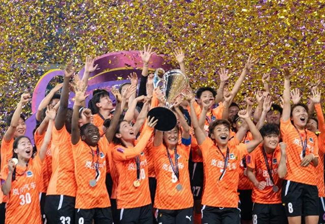 亞冠賽場，武體人奪魁！光彩奪目！